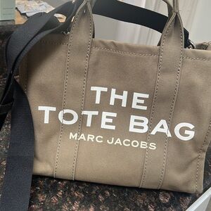 Marc Jacobs The Tote Bag